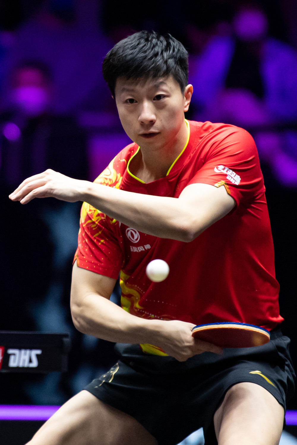 精彩纷呈且 精彩纷呈且