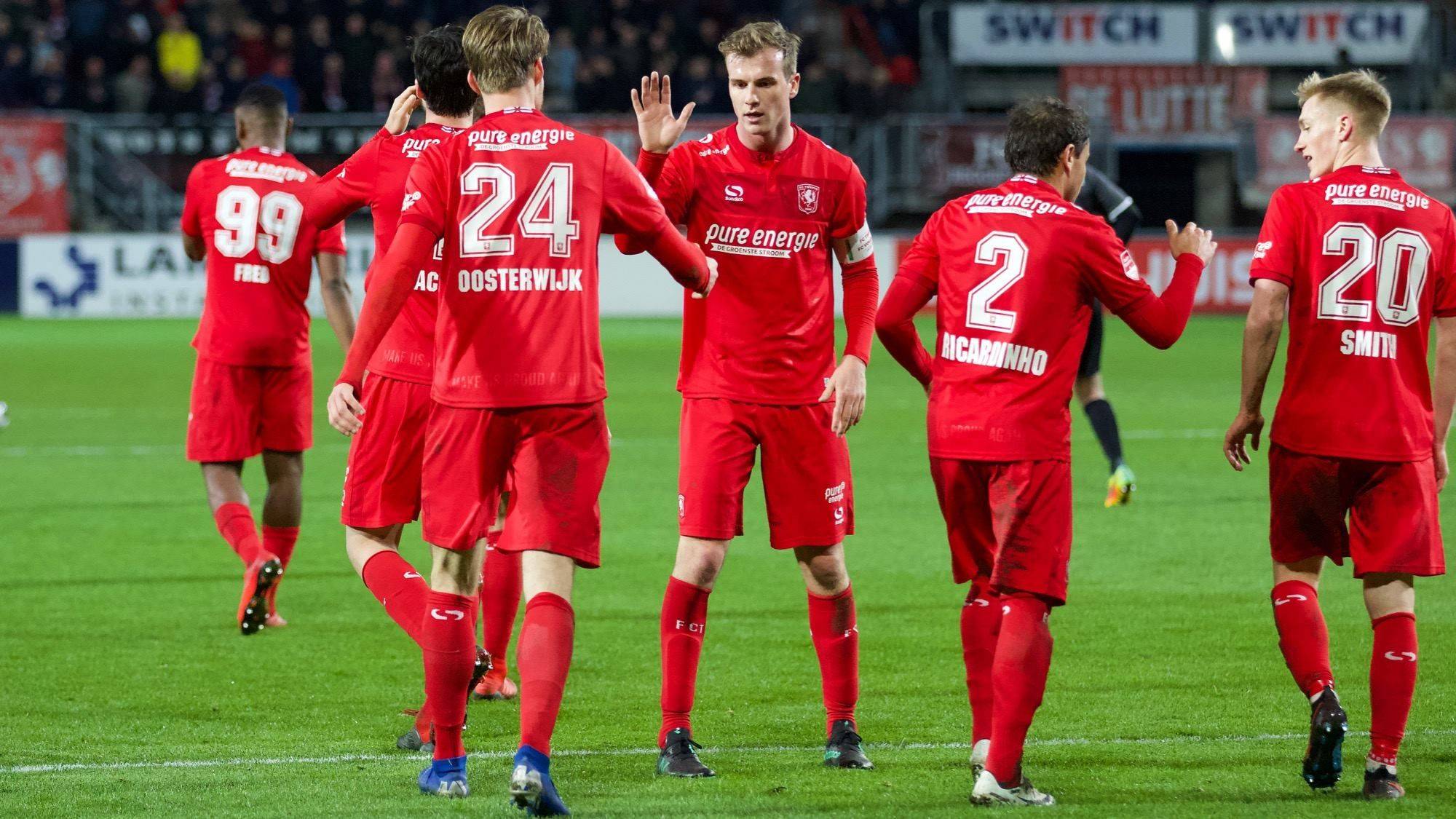 在竞争对手 在竞争对手